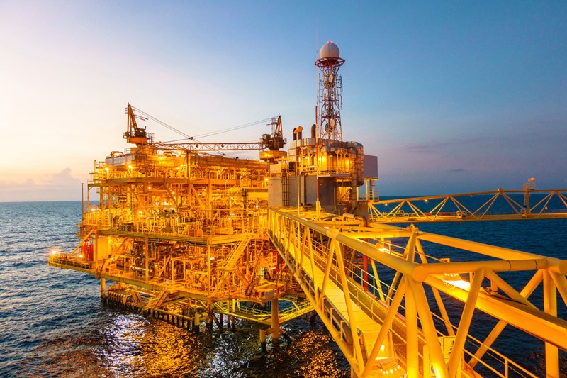 Offshore-construction-platform-for-production-oil-and-gas-with-bridge-in-evening-time- Offshore-construction-platform-for-production-oil-and-gas-with-bridge-in-evening-time-